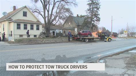 What drivers can do to keep tow truck drivers safe | wqad.com