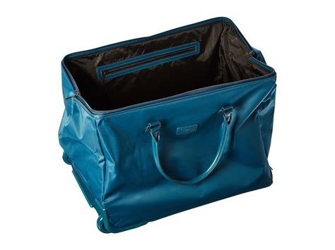 Weekend Bag Wheels Leather at James Tarvin blog