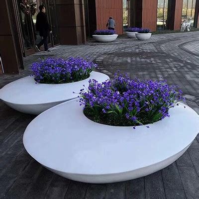 玻璃钢树池座凳可以放在室外吗？