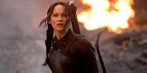 Hunger Games: Katniss Everdeen's 5 Best Traits (& 5 Worst)