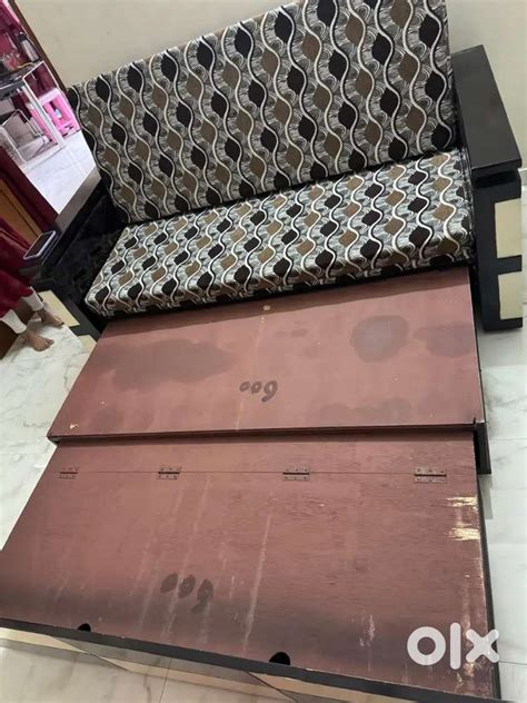 3 years old sofa cum bed teakwood - Beds & Wardrobes - 1789398527