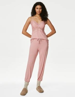 Body Soft™ Lace Detail Cami Top