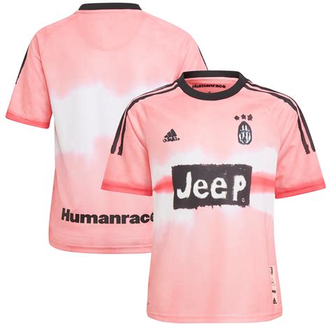 Juventus Adidas Kit