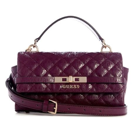 The burgundy bag edit that keeps your fall wardrobe bloody iconic ...