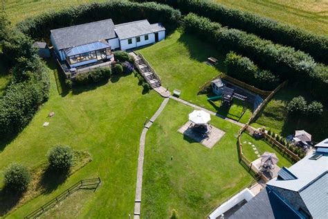 Grounds | Robin Hill Farm Cottages