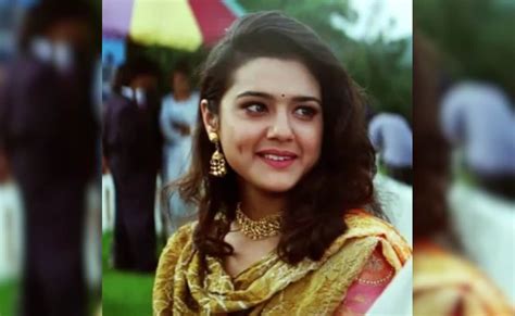 प्रीति जिंटा की हमशक्ल है पड़ोसी देश में रह रही ये लड़की, क्यूट डिंपल ...