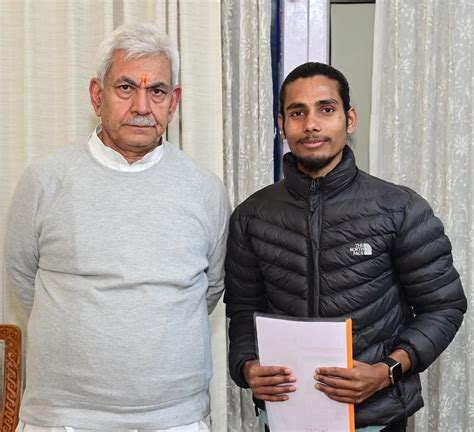 International Cyclist & Environmentalist calls on Lt Governor