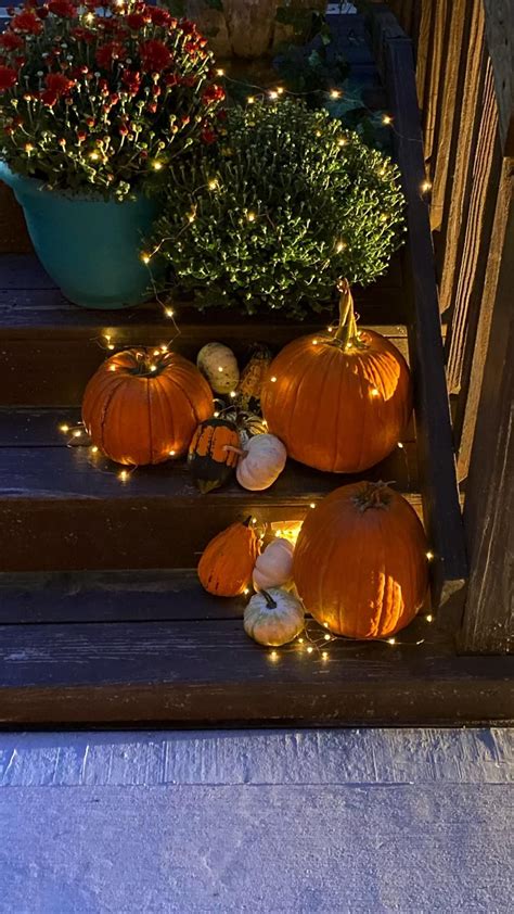 Front Step Fall Decor 的图像结果
