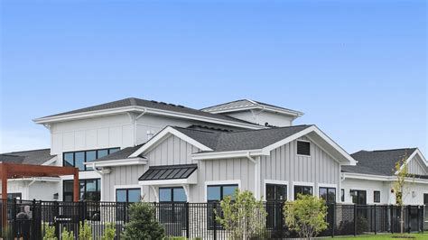 Seasons at Elgin | Apartments In Elgin, IL