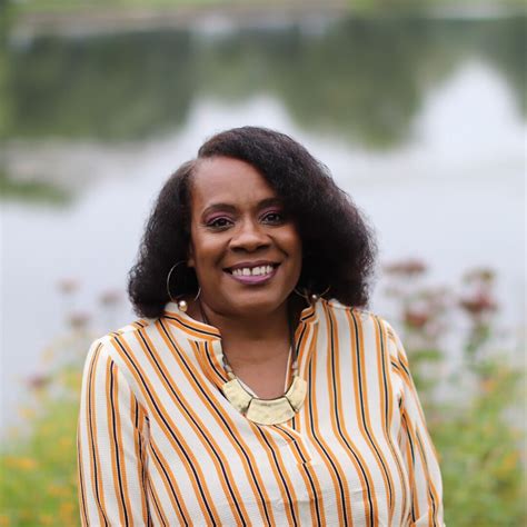 Amazon.in: Lois Goudeau LCPC: books, biography, latest update