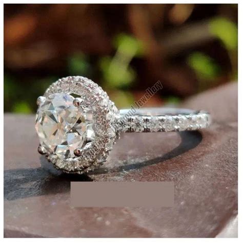 Halo Engagement Ring Manufacturer, Supplier from Surat