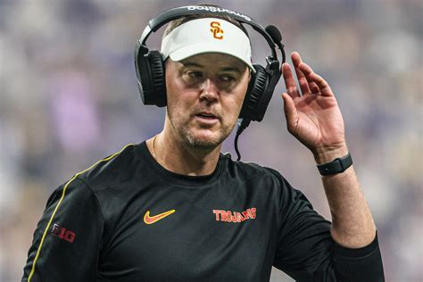 Fans reaching their breaking point with USC coach Lincoln Riley - Los ...