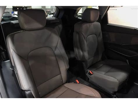 2016 Hyundai Santa Fe: 208 Interior Photos | U.S. News