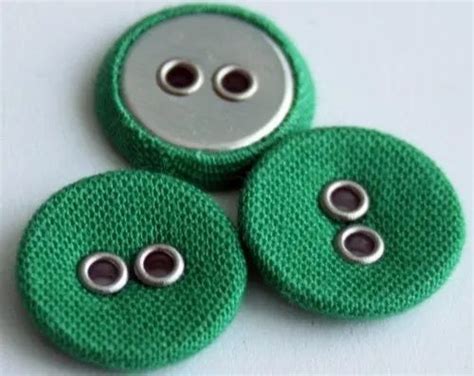 Buttons - Metal Jeans Button Trader - Retailer from Mumbai
