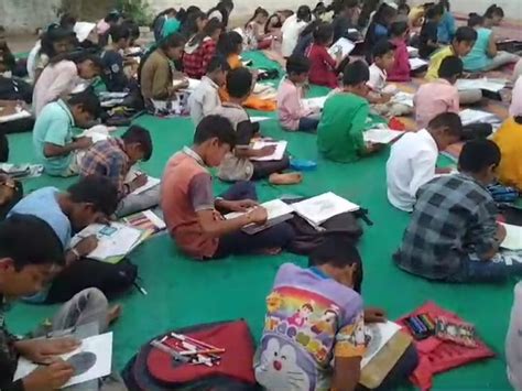 More than 160 children from Sadbhavana Mission Class Bahapura Godhra ...