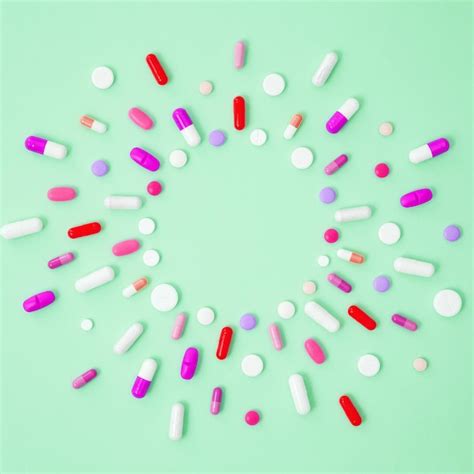 Medicine White Background 的图像结果