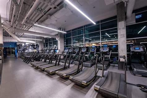 Little Italy San Diego Fit Athletic Gym | Luxury Fitness