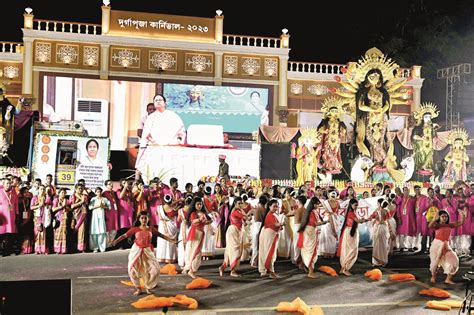 Carnival leaves delegates mesmerised