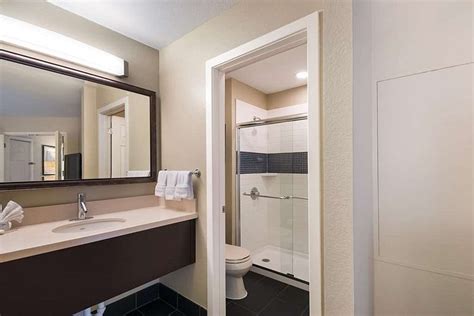 SONESTA ES SUITES DULLES AIRPORT (Herndon) - Hotel Reviews, Photos ...