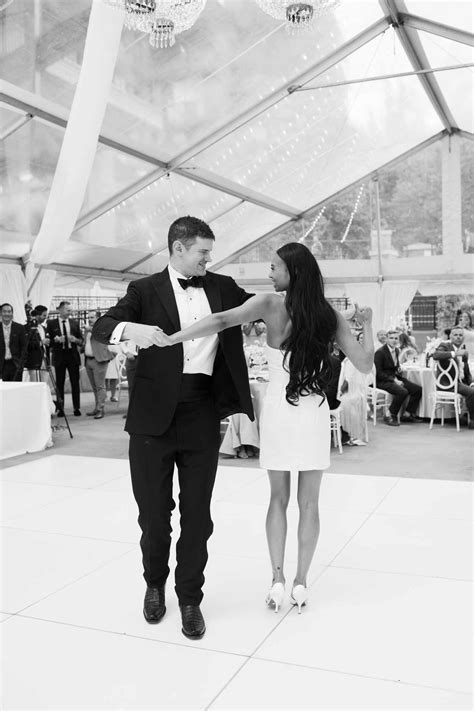 Best Wedding Bride Entrance 的图像结果