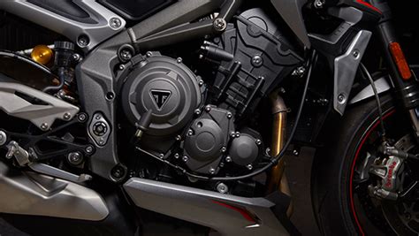 2020 Triumph Street Triple R vs RS - differences explained - Overdrive