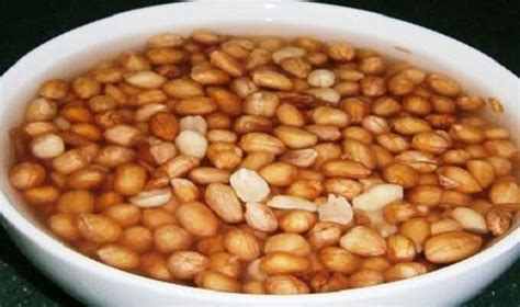 रोजाना पानी में भीगे हुए मूंगफली के दाने खाने के ये फायदे नहीं जानते ...