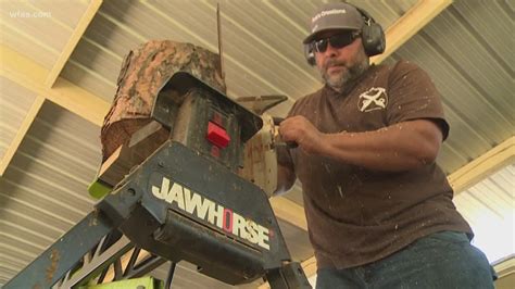 Stolen eagle carving has landed back in City of Irving custody | wfaa.com