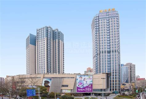 【携程攻略】上海日月光中心广场购物,日月光中心——上海又一新商业地标；今日去打浦桥金玉兰广场就餐后，…