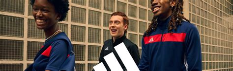 Buy adidas Men Cloudfoam Walk Lounger Running Shoes (Low), Black, 9 at ...