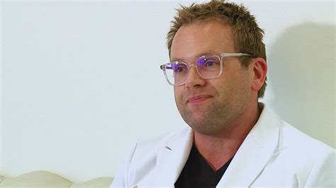 State restricts Gulf Breeze surgeon's license; Report details late wife ...