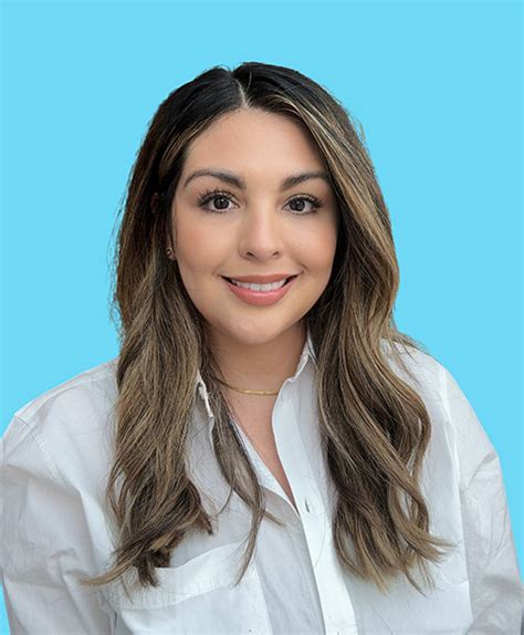 Claudia Arballo, FNP-C, ACLM Certified Lifestyle Medicine Professional
