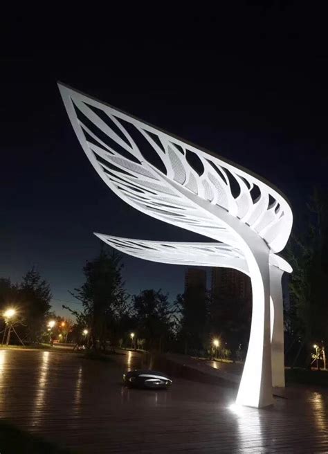 不锈钢镂空叶子雕塑 景观金属叶子雕塑 - 知乎