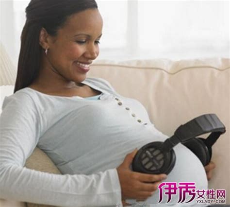 【宝宝胎教方法】【图】宝宝胎教方法有哪些 介绍几种不同时期的胎教方法_伊秀亲子|yxlady.com