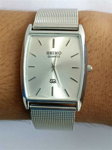 Vintage Seiko quartz Super Slim White Dial | Ubuy India