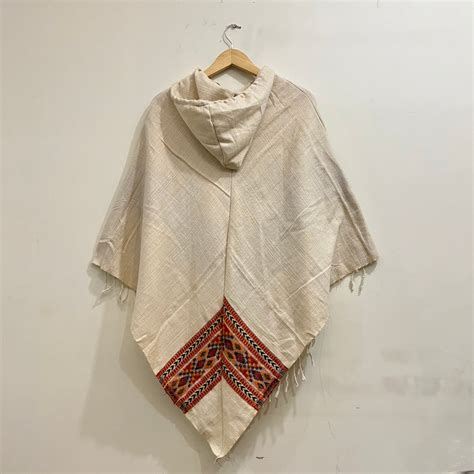 Pahadi Kullu Poncho with Hood - Cream – The Nomad Vibes