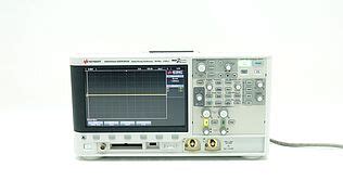 Spectrum Analyzer vs Oscilloscope: A Comparison Guide for Engineers ...