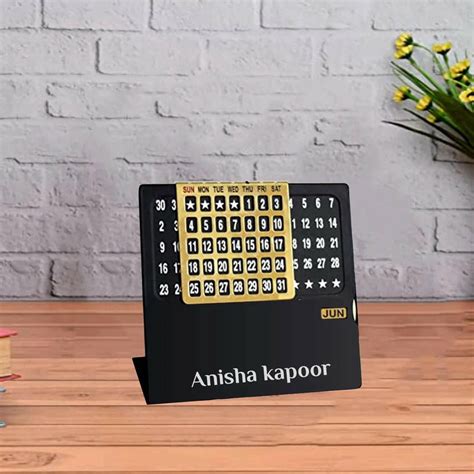Personalized Lifetime Metal Desk Calendar by Giftana – Giftana