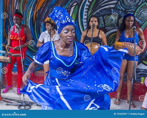 Rumba in Havana Cuba editorial photography. Image of music - 75432097