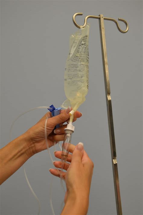 8.4 Priming IV Tubing and Changing IV Fluids and Tubing – Clinical ...
