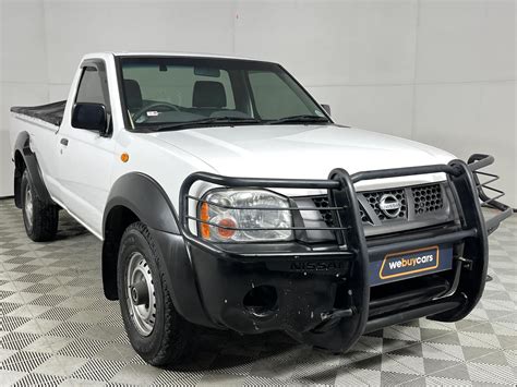 Nissan Hardbody NP300 2.4i LWB 4x4 Single Cab for sale - R 163 900 | Carfind.co.za