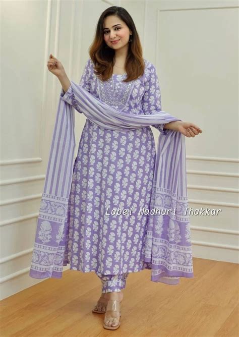 Saanvi 7015 Cotton Afghani Neck Work Kurti Pant With Dupatta