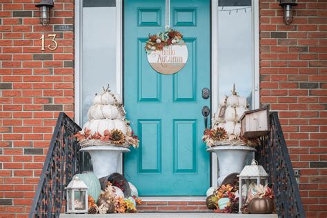 Front Step Fall Decor 的图像结果