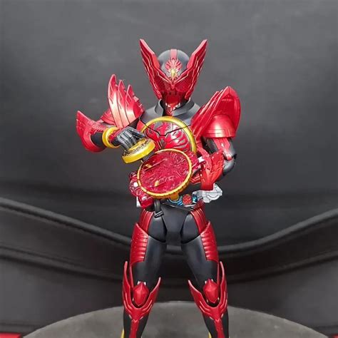 By far my favourite build! The P-Bandai's Figure-rise Standard Kamen ...