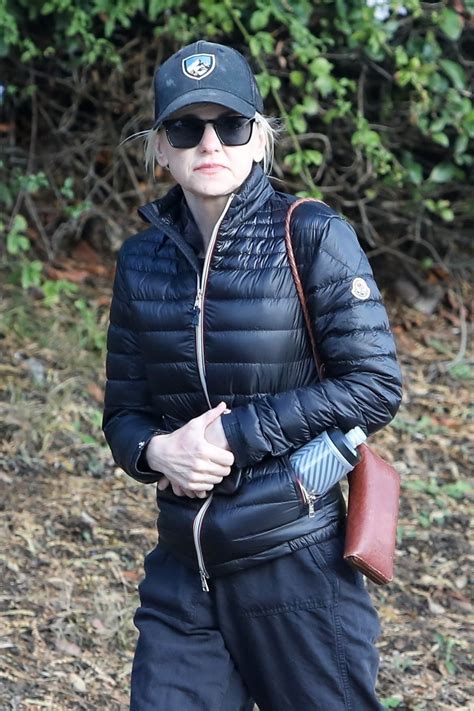 ANNA FARIS Out on Halloween in Pacific Palisades 10/31/2022 – HawtCelebs