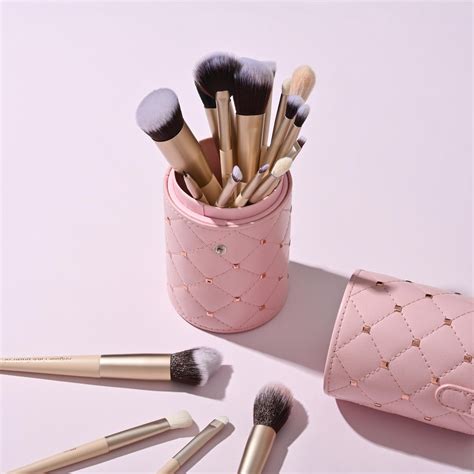 Buy Best Pink Makeup Brush Holder Online | Milagro Beauty
