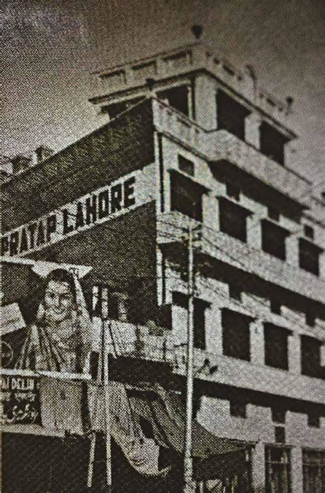 Journalism of Courage | Outlook - news - Read this story on Magzter.com