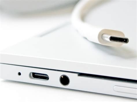 Case Study: Testing USB-C DisplayPort Alternate Mode Devices | Unigraf