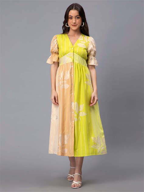 Floral Printed Smoked Dress – Drape & Dazzle