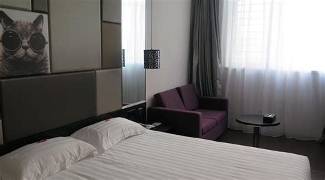 ORANGE HOTEL SELECT QINGDAO WUSI SQUARE - Hotel Reviews, Photos, Rate ...