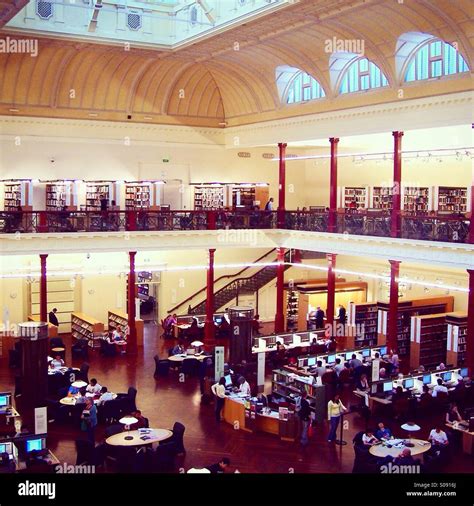 Melbourne library hi-res stock photography and images - Alamy